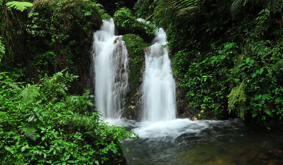 Munyaga Waterfalls